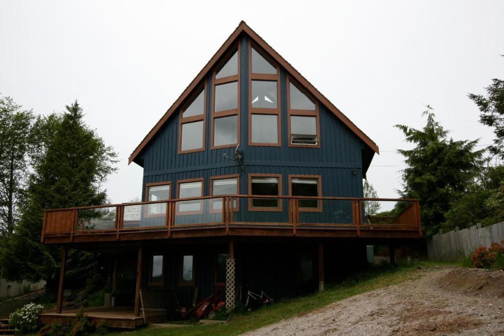 Moon And Sixpence Bed & Breakfast ยูคลูเลต ภายนอก รูปภาพ